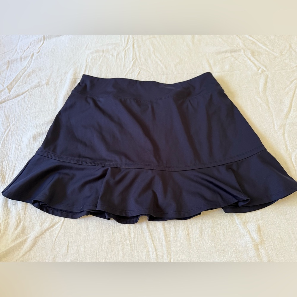 Navy Blue skort with ruffle edge, L